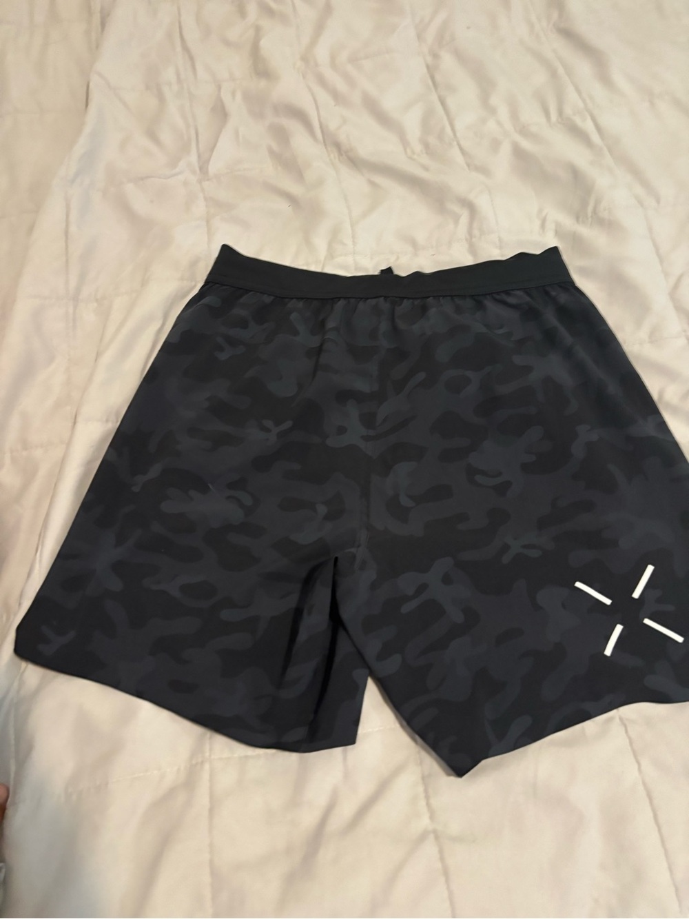 Ten thousand gear interval shorts